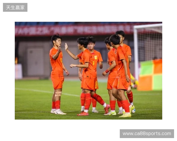 半场-U16中国男足1-1塔吉克斯坦男足U16 袁博涵造点并操刀命中